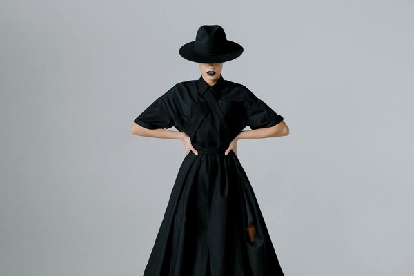 Quelles sont les meilleures pratiques pour un démaquillage efficace et respectueux de la peau ?